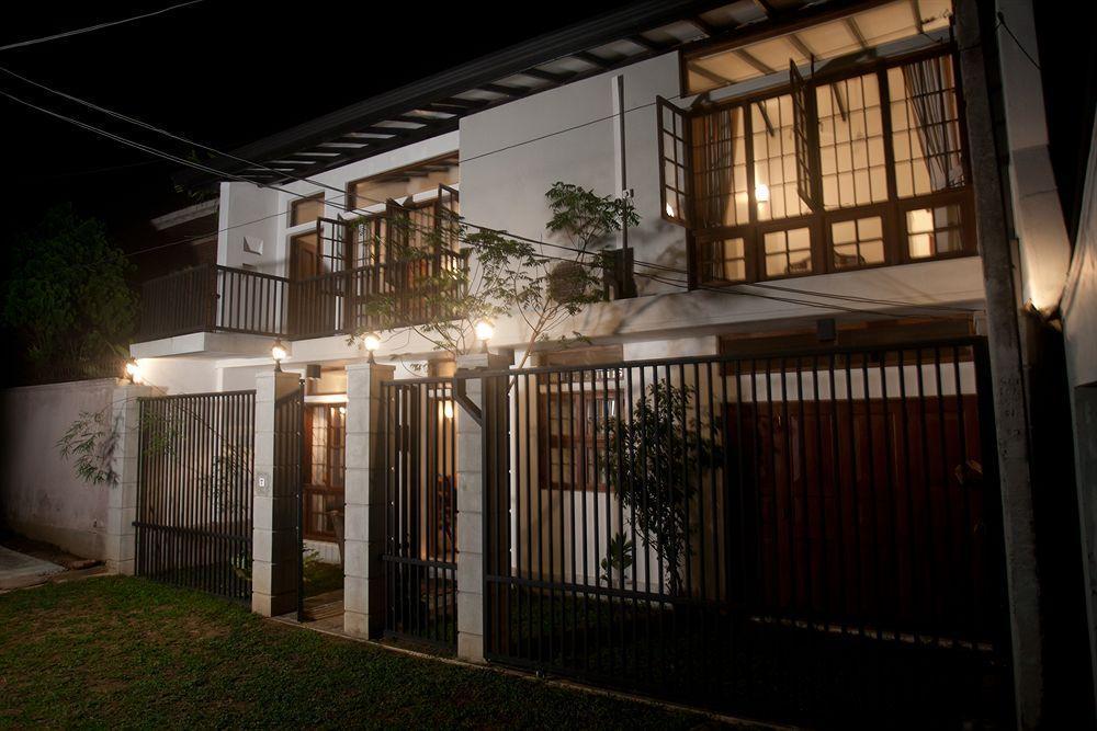 Lavinia Dehiwala-Mount Lavinia